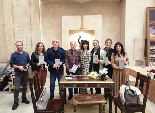 Yasemin Uzun Kitap İmza Günü
