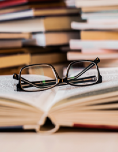 Yazar Ve Şairleri Destekleyen Projeler