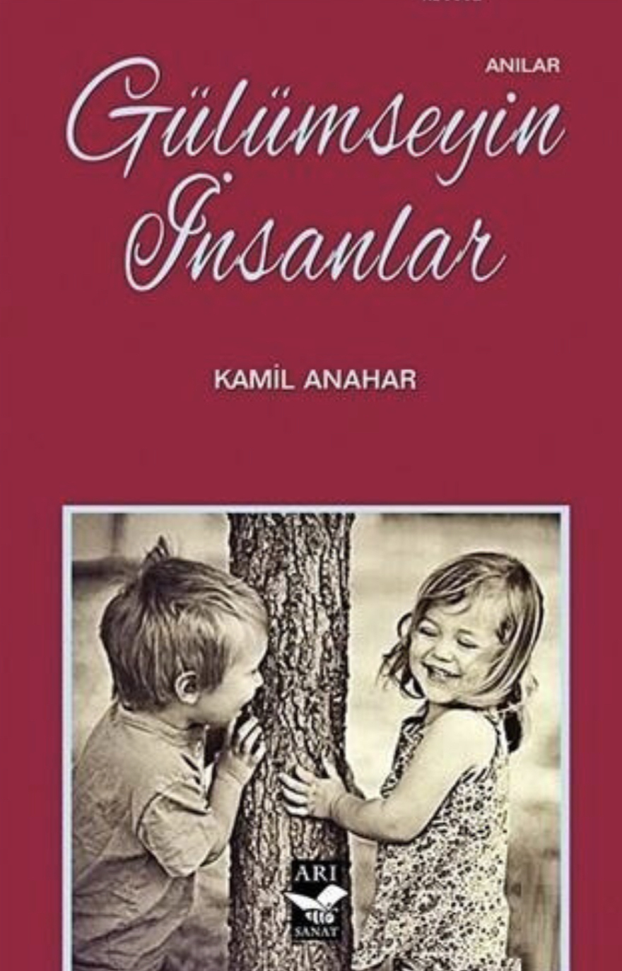 Trabzonlu Gazeteci Yazar Kamil Anahar’a Kitap Sponsorluğu